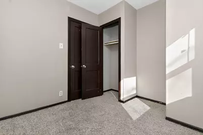 5760 N 32nd St, Milwaukee, WI 53209 - Photo 25