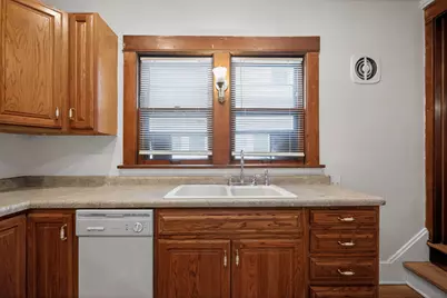 2927 N 40th St, Milwaukee, WI 53210 - Photo 17