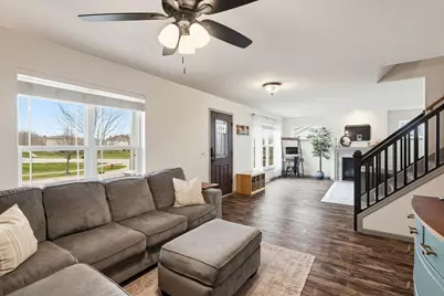 305  Skyland Way, Deerfield, WI 53531 - Photo 9