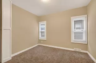 2446 N 49th St, Milwaukee, WI 53210 - Photo 9