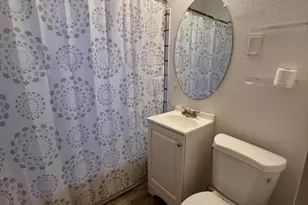 1622 N 37th St, Milwaukee, WI 53208 - Photo 7