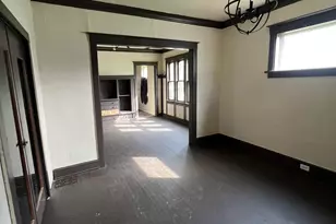 2432 N 39th St, Milwaukee, WI 53210 - Photo 3