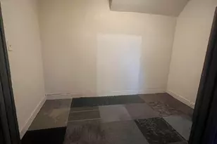 2432 N 39th St, Milwaukee, WI 53210 - Photo 13