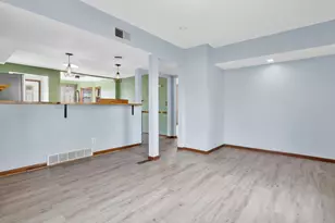 162 N 74th St, Milwaukee, WI 53213 - Photo 7