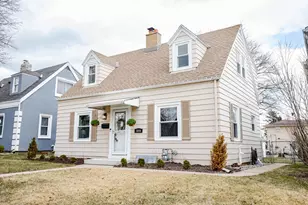 3646 S 14th St, Milwaukee, WI 53221 - Photo 3