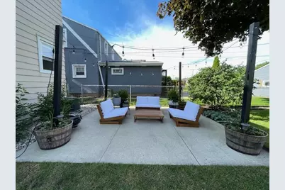 3646 S 14th St, Milwaukee, WI 53221 - Photo 9