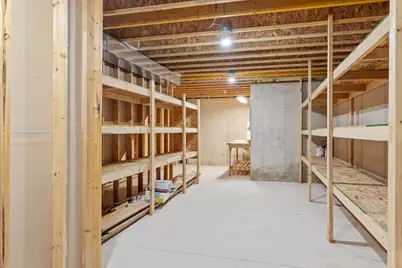 1024  Day Lily Ct, Plymouth, WI 53073 - Photo 33