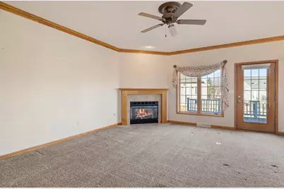 1024  Day Lily Ct, Plymouth, WI 53073 - Photo 7