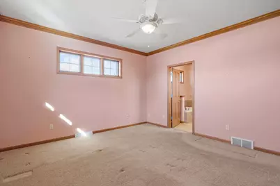 1024  Day Lily Ct, Plymouth, WI 53073 - Photo 15