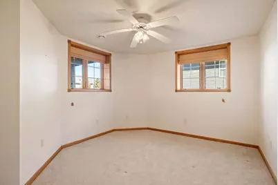 1024  Day Lily Ct, Plymouth, WI 53073 - Photo 29