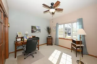 5347 S Butterfield Way, Greenfield, WI 53221 - Photo 19