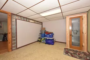 3551 S Woodland Ct, New Berlin, WI 53146 - Photo 33