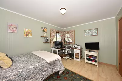 3551 S Woodland Ct, New Berlin, WI 53146 - Photo 31