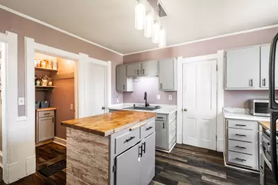 923  Beechwood Ave, Waukesha, WI 53186 - Photo 9