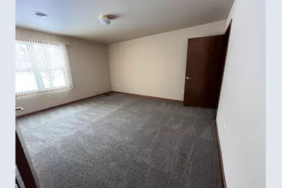 280 S Lar Ann St, Belgium, WI 53004 - Photo 11