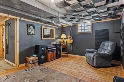 1830  Prospect St, La Crosse, WI 54603 - Photo 17