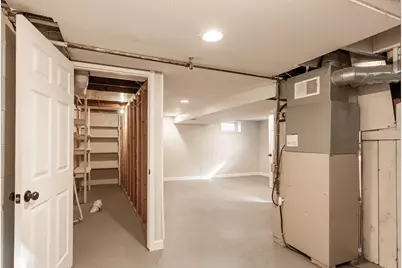 2750 N 61st St, Milwaukee, WI 53210 - Photo 23