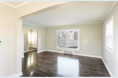 2750 N 61st St, Milwaukee, WI 53210 - Photo 11