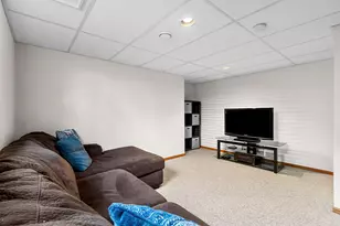 4508 Ridge Ct, Manitowoc, WI 54220 - Photo 25