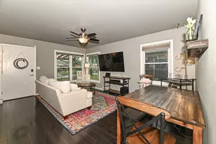 2834 S 57th St, Milwaukee, WI 53219 - Photo 5