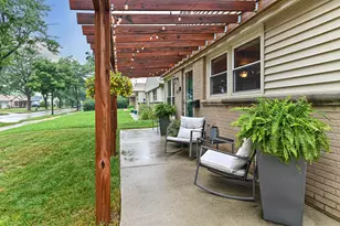 2834 S 57th St, Milwaukee, WI 53219 - Photo 3