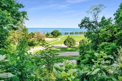 1028 E Juneau Ave #821, Milwaukee, WI 53202 - Photo 17