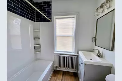 1027 E Center St, Milwaukee, WI 53212 - Photo 47