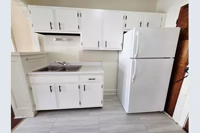 1027 E Center St, Milwaukee, WI 53212 - Photo 41