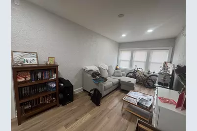 1027 E Center St, Milwaukee, WI 53212 - Photo 9