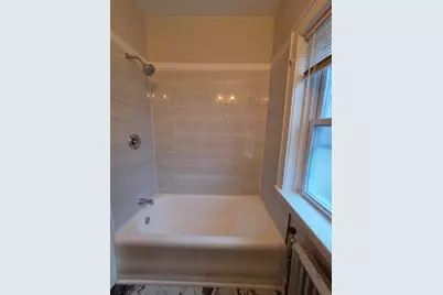 1027 E Center St, Milwaukee, WI 53212 - Photo 33