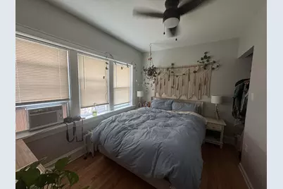 1027 E Center St, Milwaukee, WI 53212 - Photo 5