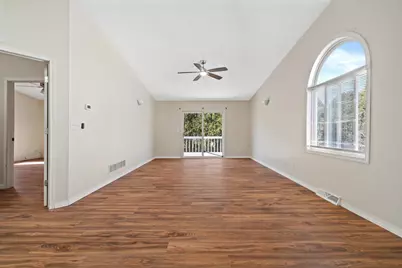 1736  21st Ave, Kenosha, WI 53140 - Photo 5