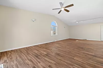 1736  21st Ave, Kenosha, WI 53140 - Photo 7