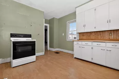 235 W South St, Oconomowoc, WI 53066 - Photo 7