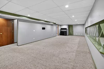 1214  Dayflower Dr, Madison, WI 53719 - Photo 33