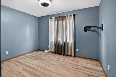 1214  Dayflower Dr, Madison, WI 53719 - Photo 25