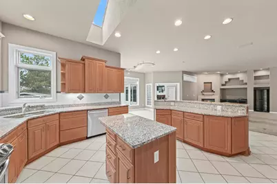 W226N3551  Wethersfield Rd, Pewaukee, WI 53072 - Photo 15