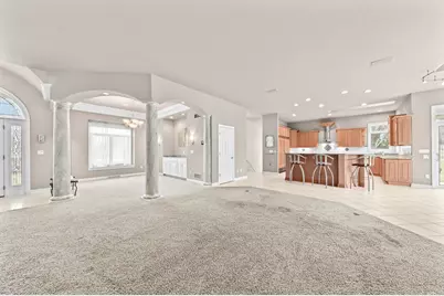 W226N3551  Wethersfield Rd, Pewaukee, WI 53072 - Photo 9