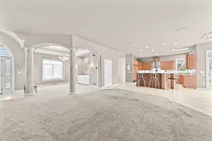 W226N3551 Wethersfield Rd, Pewaukee, WI 53072 - Photo 9