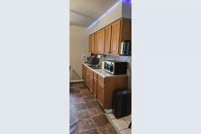 5837 N 62nd St, Milwaukee, WI 53218 - Photo 5