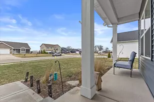 203 Linden Ln, Delavan, WI 53115 - Photo 3