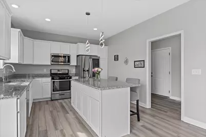 203  Linden Ln, Delavan, WI 53115 - Photo 5