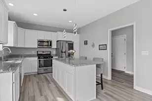 203 Linden Ln, Delavan, WI 53115 - Photo 5