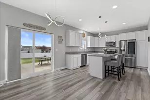 203 Linden Ln, Delavan, WI 53115 - Photo 9