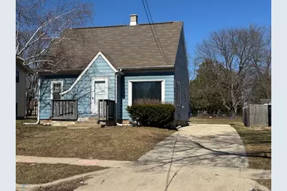 4124 W Kiehnau Ave, Milwaukee, WI 53209 - Photo 3