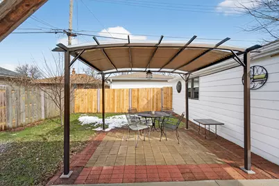 1104  North St, Racine, WI 53402 - Photo 17