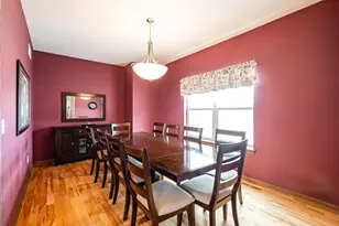 4915 Meadowview Ct, Cedarburg, WI 53024 - Photo 5