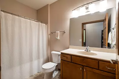 4915  Meadowview Ct, Cedarburg, WI 53024 - Photo 27