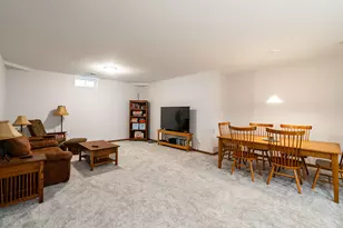 4915 Meadowview Ct, Cedarburg, WI 53024 - Photo 41