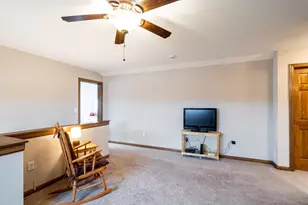 4915 Meadowview Ct, Cedarburg, WI 53024 - Photo 33